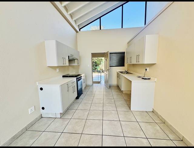 3 BEDROOM FLAT TO LET IN BEVERLEY